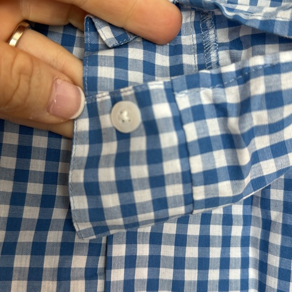 IZOD SZ4 L/S BUTTON DOWN - Picture 3 of 4